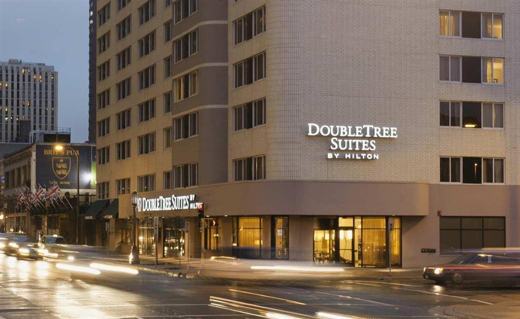 Doubletree Suites By Hilton Minneapolis Downtown Exterior foto
