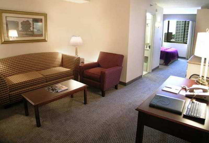 Doubletree Suites By Hilton Minneapolis Downtown Habitación foto